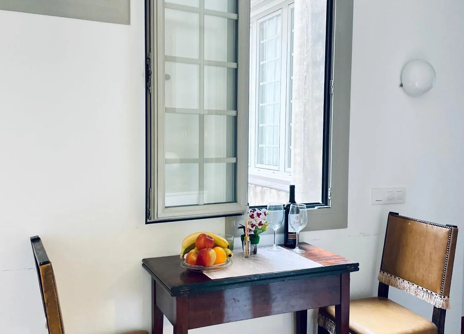 Via Laietana 2 Bed and Breakfast Barcellona